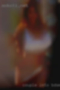 Couple, Into BDSM and sex seekers in Arkansas very  open minded.
