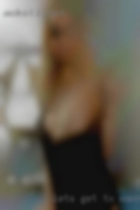 Lets get together and TX wanna hook up have some orgasms.